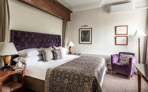 Brandshatch Place & Spa - Housity
