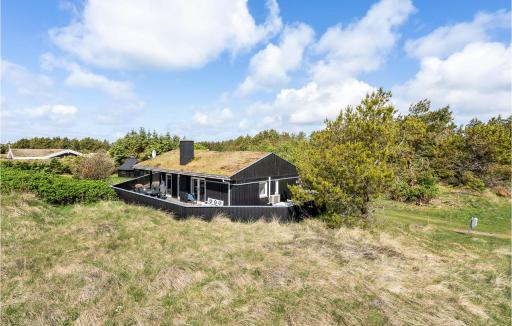 Stunning Home In Blokhus With Wifi - Housity