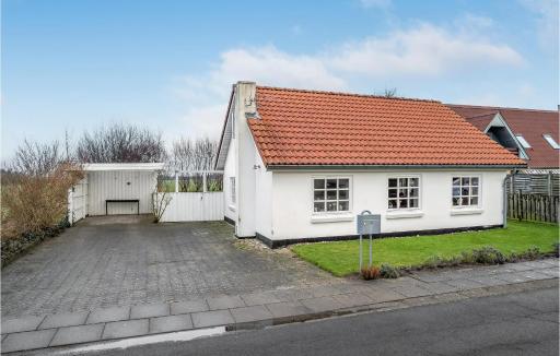 Amazing home in Pandrup with 3 Bedrooms and WiFi - Housity
