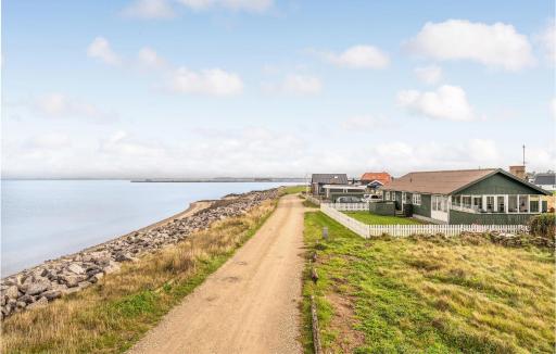 Cozy Home In Vinderup With Sauna - Housity