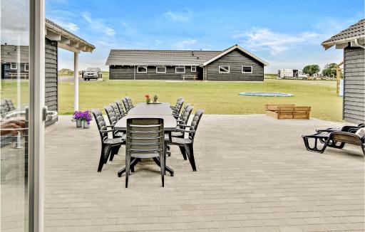 Gorgeous Home In Bogense With Sauna - Housity