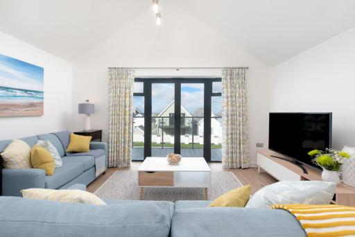 Seaglass cottage, close to the beach with hot tub - Housity