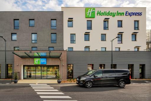 Holiday Inn Express - Marne-la-Vallée Val d'Europe, an IHG Hotel - Housity