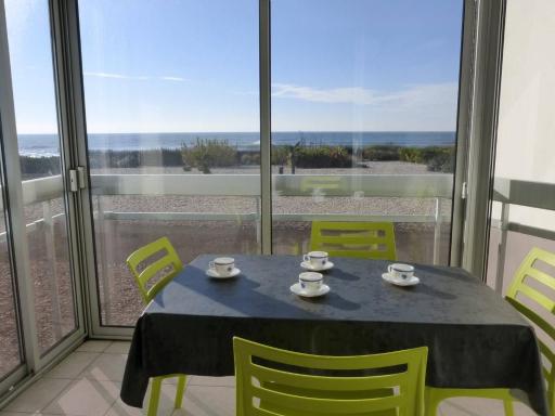 Appartement 2 pièces 6 couchages avec balcon fermé à Saint-Gilles-Croix-de-Vie - FR-1-224-307 - Housity