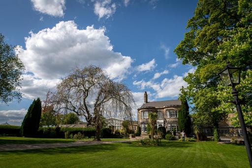 Kings Croft Hotel - Housity