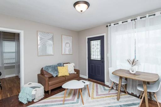 Family and pet friendly home near Mayo campuses! - Housity