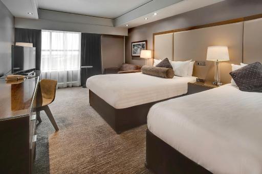 Sandman Signature London Gatwick Hotel - Housity