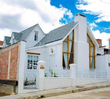HOLLY HOUSE casa completa - Housity