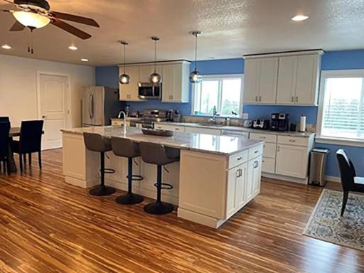 Ocean View Escape - Housity