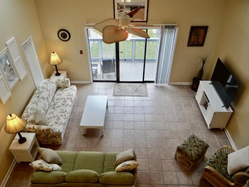 The Bees Surfside Getaway 2 Bed 2 Bath - Housity