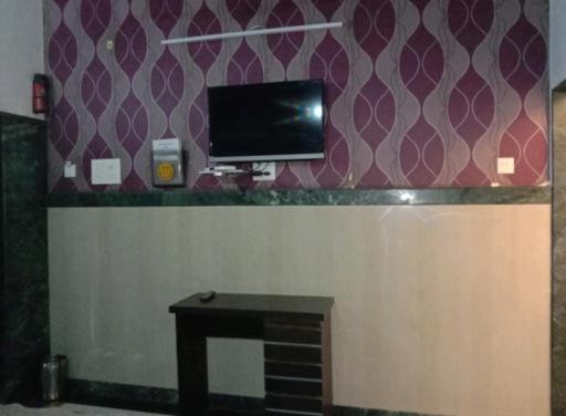 Hotel The Central By WB Inn - Housity