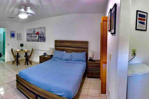 Spacious & Private Studio (Week/Monthly Discounts) - Housity