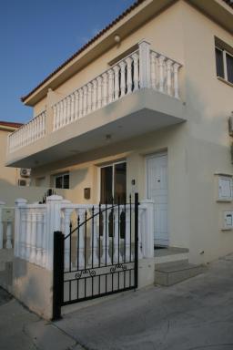 Nissi Villa - Housity