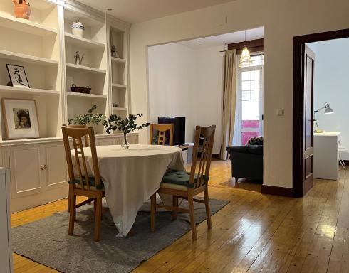Bonito apartamento muy céntrico - Housity