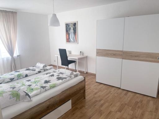 Zentrale 2-Zimmer Wohnung in Altstadt & Bahnhofsnähe ( überdachte Gartenterasse ) - Hizvo