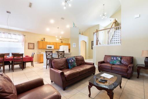 Windsor Hills Resort! 2 Miles to Disney! 6 Bedroom with Private Pool & Spa - Housity
