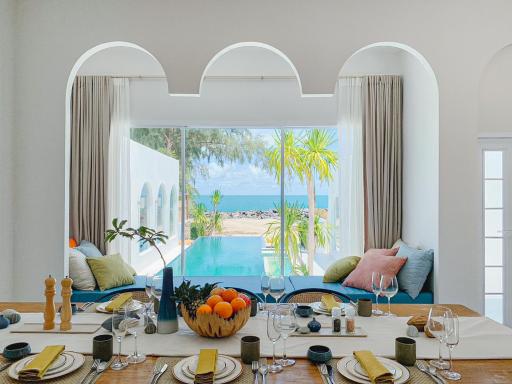 Cape by Sichon Tesoro - Housity