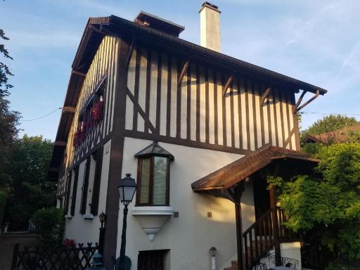 Villa Normandy - Housity