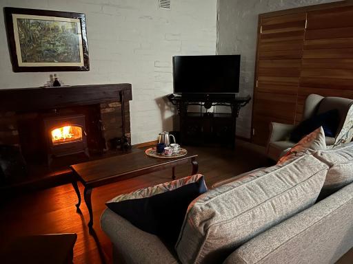 TOAD HALL SELF CATERING COTTAGES. - Housity