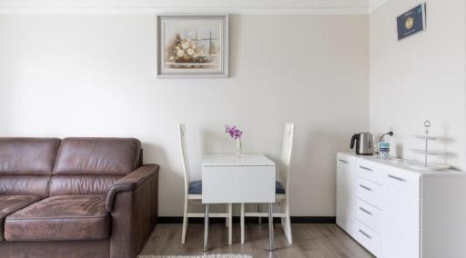 Onder de molen - Housity