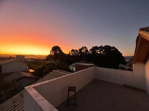 Linda casa nova 2 Quartos com linda Vista - Housity