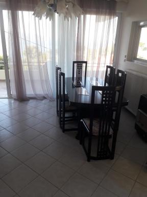 150ευρώ η μέρα - Housity