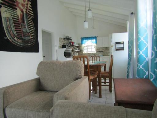 Dover Apt 3 by the beach in the Gap - Housity