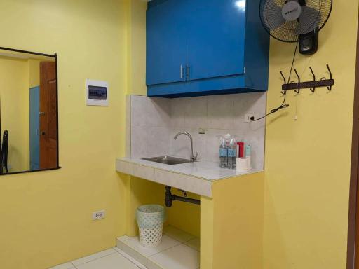 YellowPad Hotel (SM-Eco) - Housity