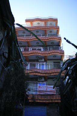 Fewa view guest house - Housity