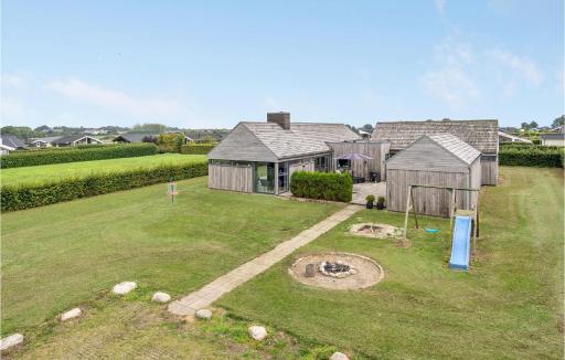 Cozy Home In Haderslev With Sauna - Housity