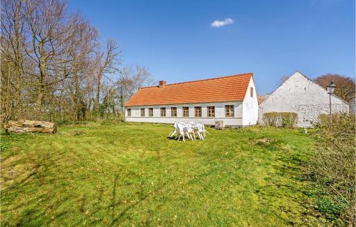 Amazing home in Aars with 3 Bedrooms and WiFi - Housity