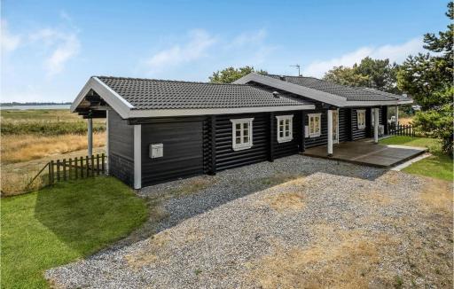 Nice Home In Gørlev With House Sea View - Housity