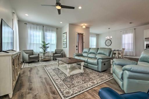 Spacious Gulfport Home - Walk to Beach! - Housity