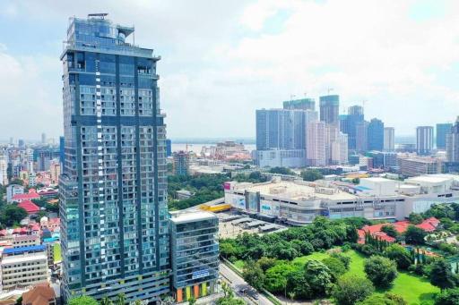 Paradise Condo - Housity