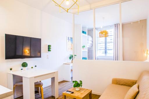 Le Cosy Studio - 60m gare - Hypercentre - Clim - Wifi - Housity