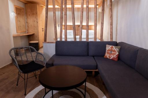 Theros by Agora Luxury Apartments in the heart of Heraklion - Housity