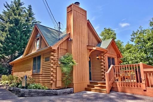 Tontos Tee Pee #123 - Housity