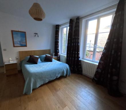 VIEUX LOGIS - Housity