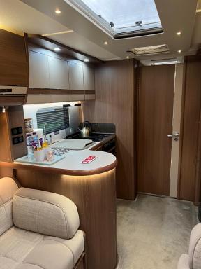 Self Contained Holiday Home Caravan - Housity