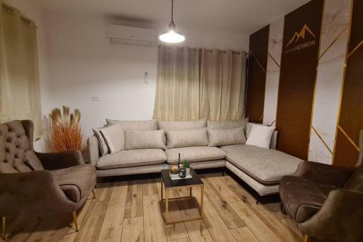 Step To Hermon Big appartment - Housity