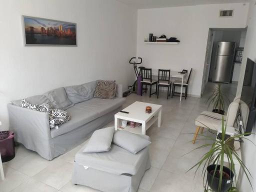 Privet place 65meter next to tlv - Housity