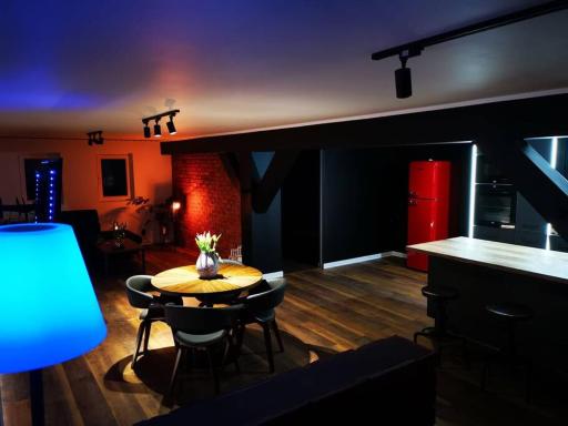 Stary Spichlerz - Housity