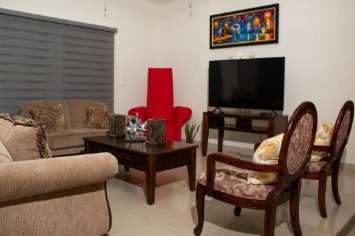 Home in Gated Eco-Community - Business/Family - Housity