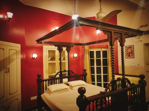 OH Kolkata - Sutanuti Homestay - Housity