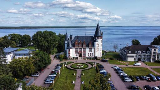 Seehotel Schloss Klink - Housity