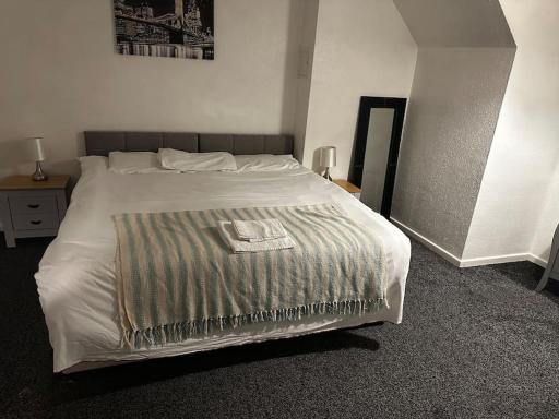 The glorious 3 bedroom apartment with parking - Housity