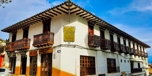 Hotel Rio Piedras - Housity