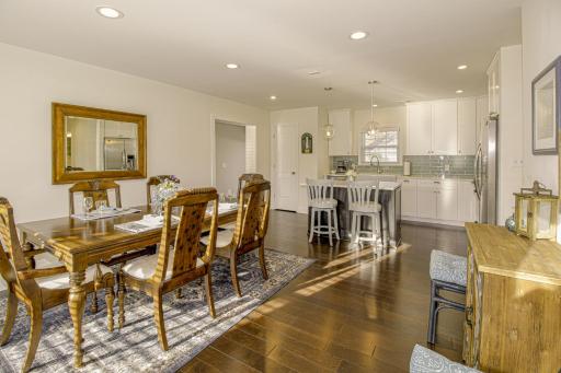 Searenity Stays - Housity
