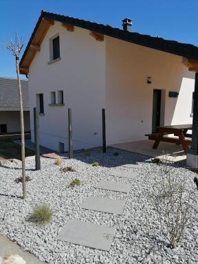 Les Catèdjes - Housity