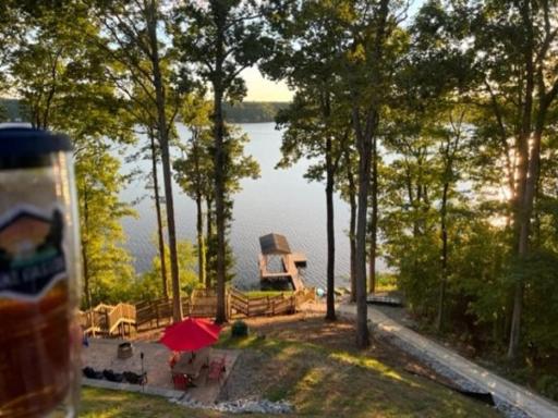 Lake Forest Landing - Housity
